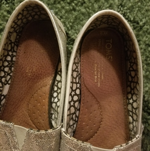 Women Tom's - Picture 2 of 3